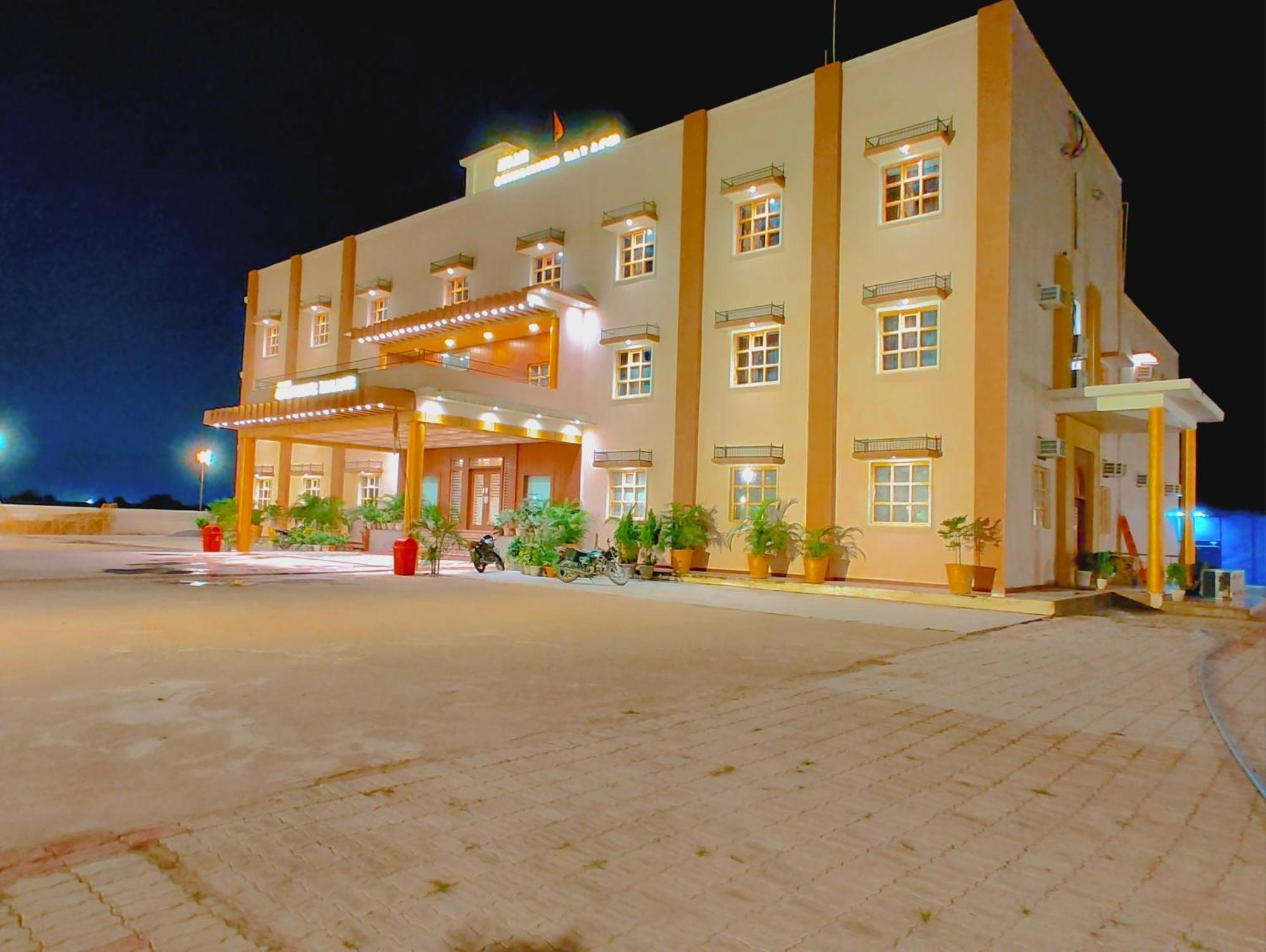 Avadh Sunshine Palace Hotel And Resort Ayodhya المظهر الخارجي الصورة
