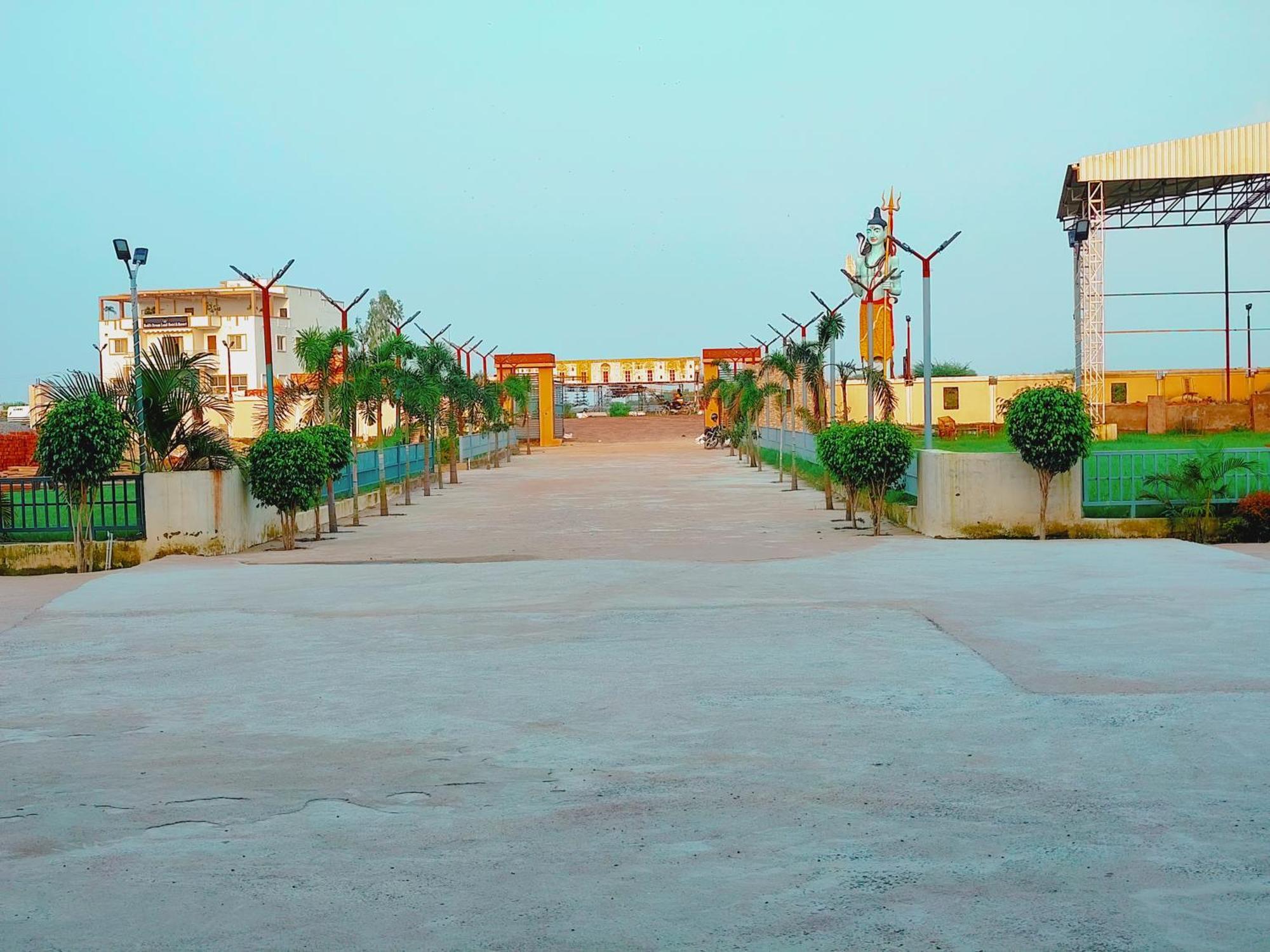 Avadh Sunshine Palace Hotel And Resort Ayodhya المظهر الخارجي الصورة