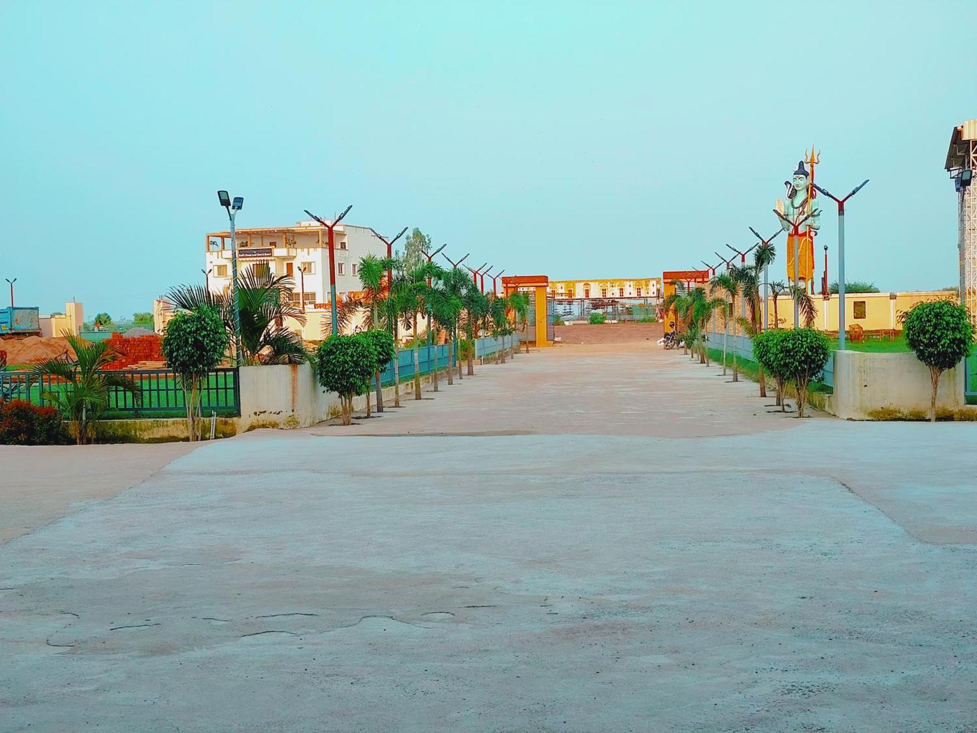 Avadh Sunshine Palace Hotel And Resort Ayodhya المظهر الخارجي الصورة